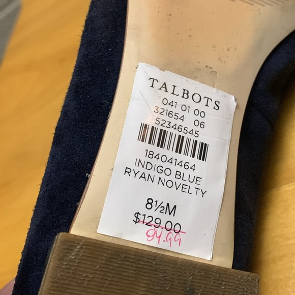 Talbots Ryan Navy Novelty Suede Holiday Christmas Tree Embroidered Slip Ons 8.5M - Picture 5 of 11